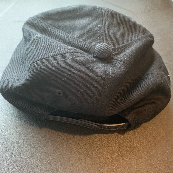 Aeropostale black cap - Picture 2 of 3